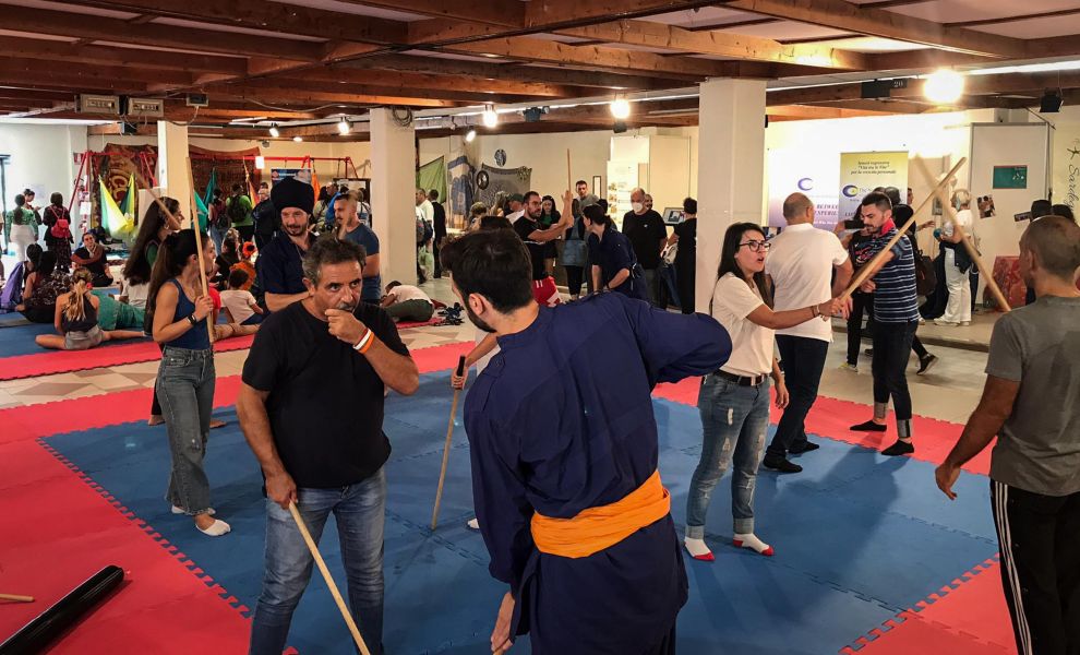 Pratica di Gatka come percorso di crescita personale